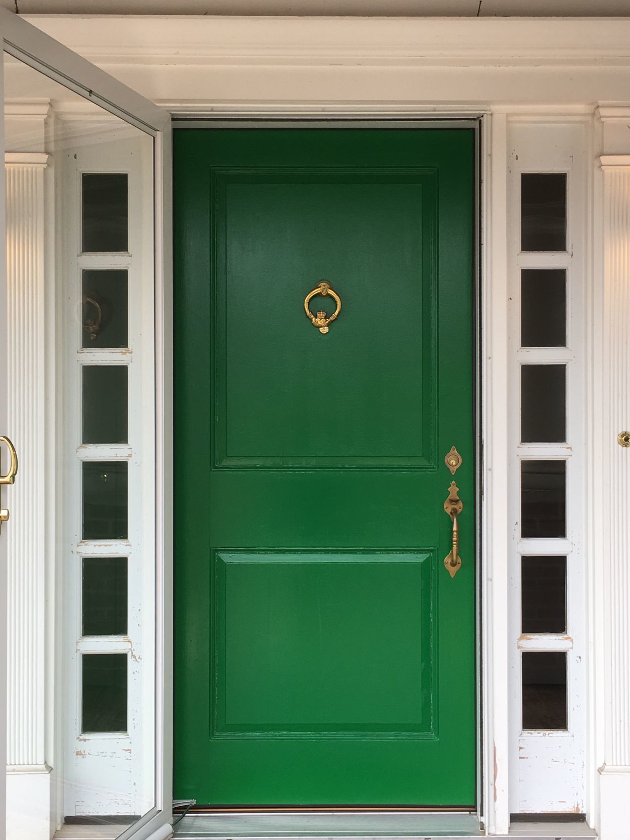 russell green door